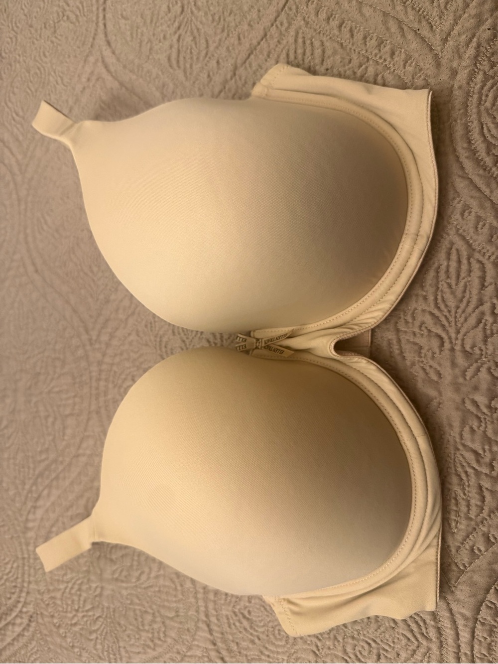 Ellen Tracy Smooth Cream T-Shirt Bra